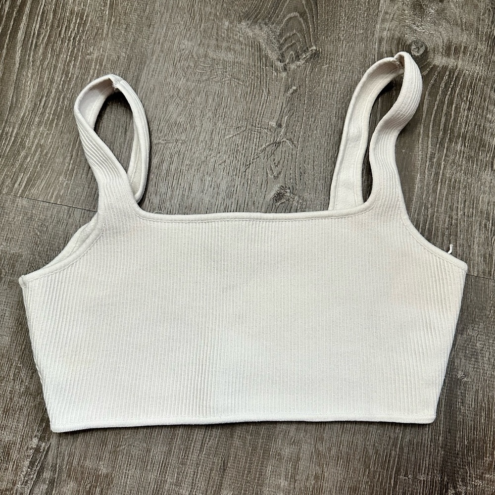 Kendall & Kylie crop tank